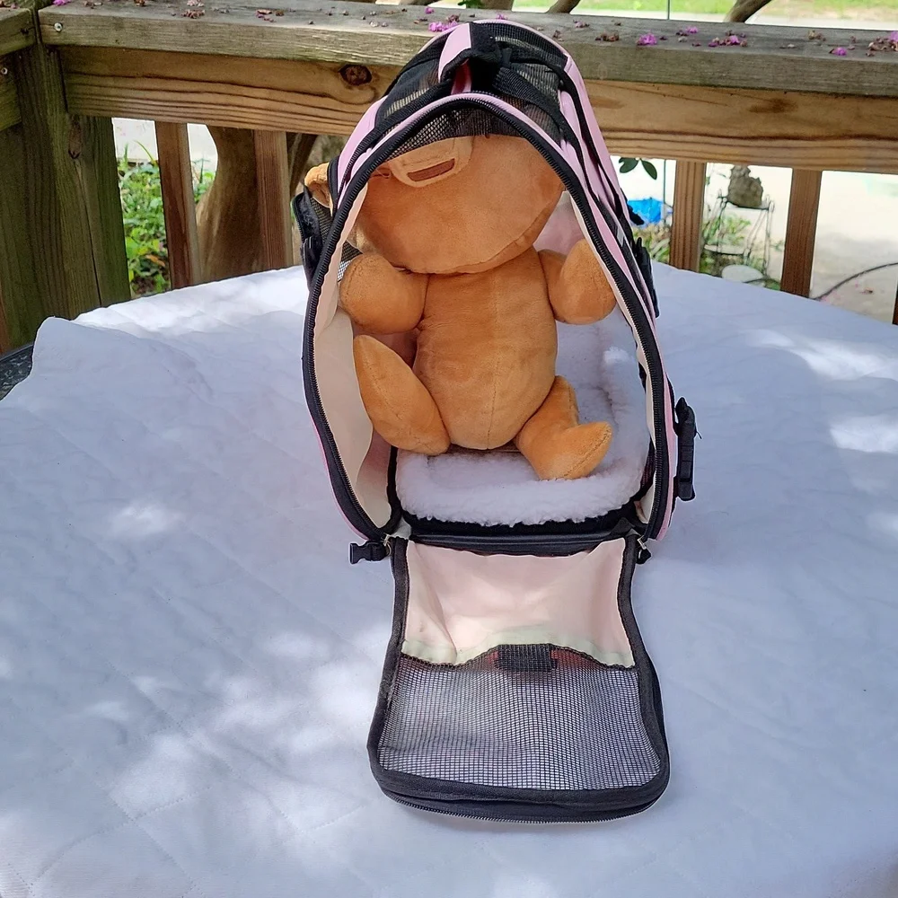 Dog or cat carrier, pink, padded bottom, zippered vents, sz S